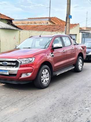 FORD RANGER 3.2 XLT 4X4 CD 20V DIESEL 4P AUTOMÁTICO FORD RANGER 3.2 XLT 4X4 CD 20V DIESEL 4P AUTOMÁTICO